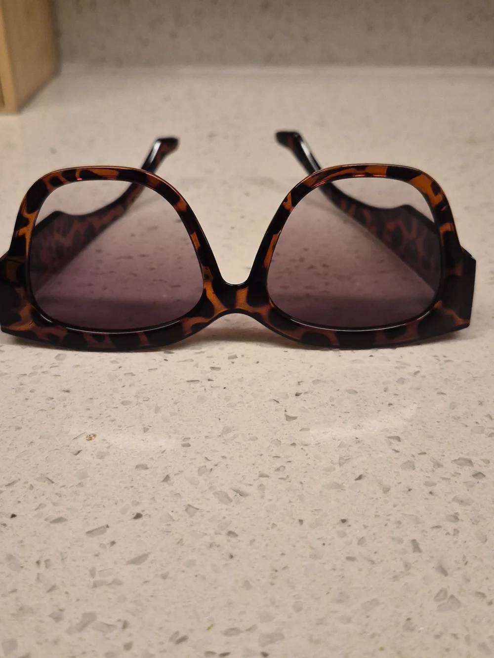 Women's Tortoiseshell Oversized Sunglasses - Brown Gradient Lenses